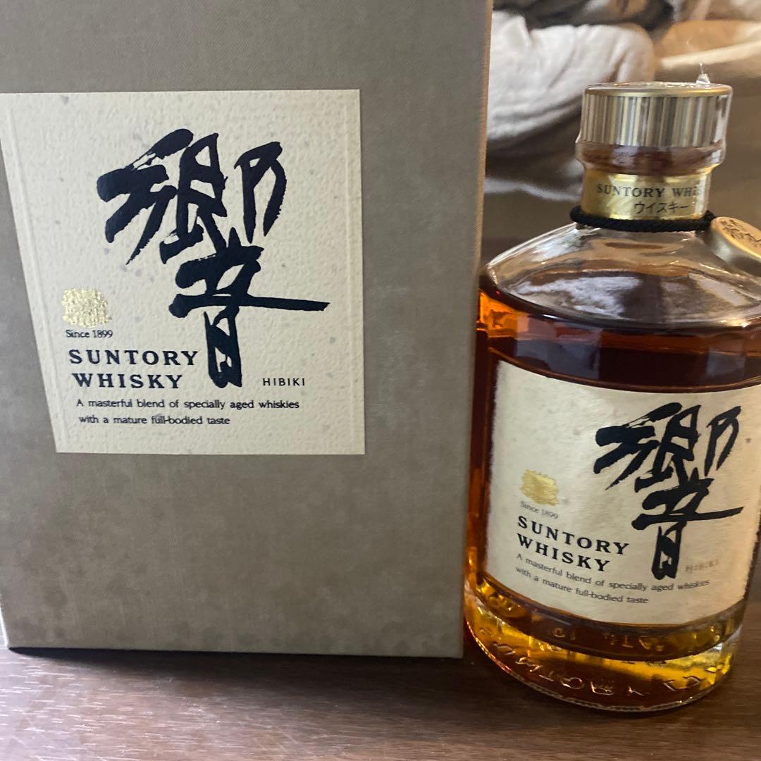 N*り様 【価格改定】　サントリー響17年 初期デザイン　ウイスキー 700 箱