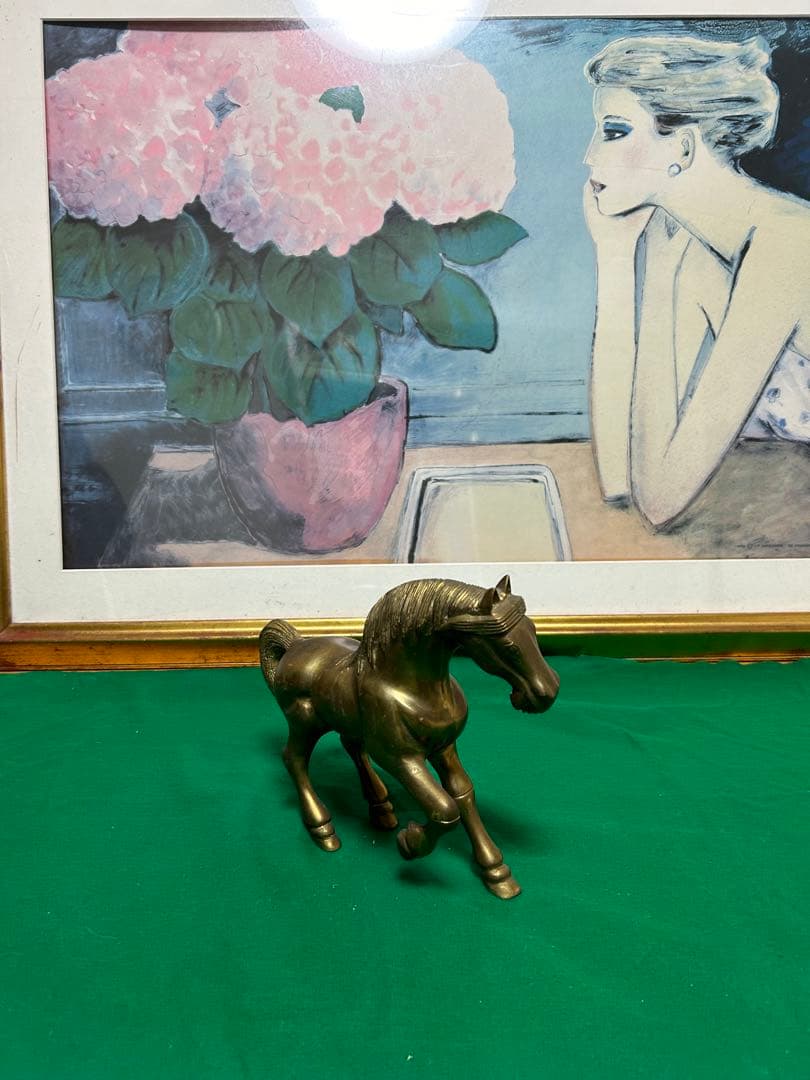 ビンテージ　アンティークの馬の置物