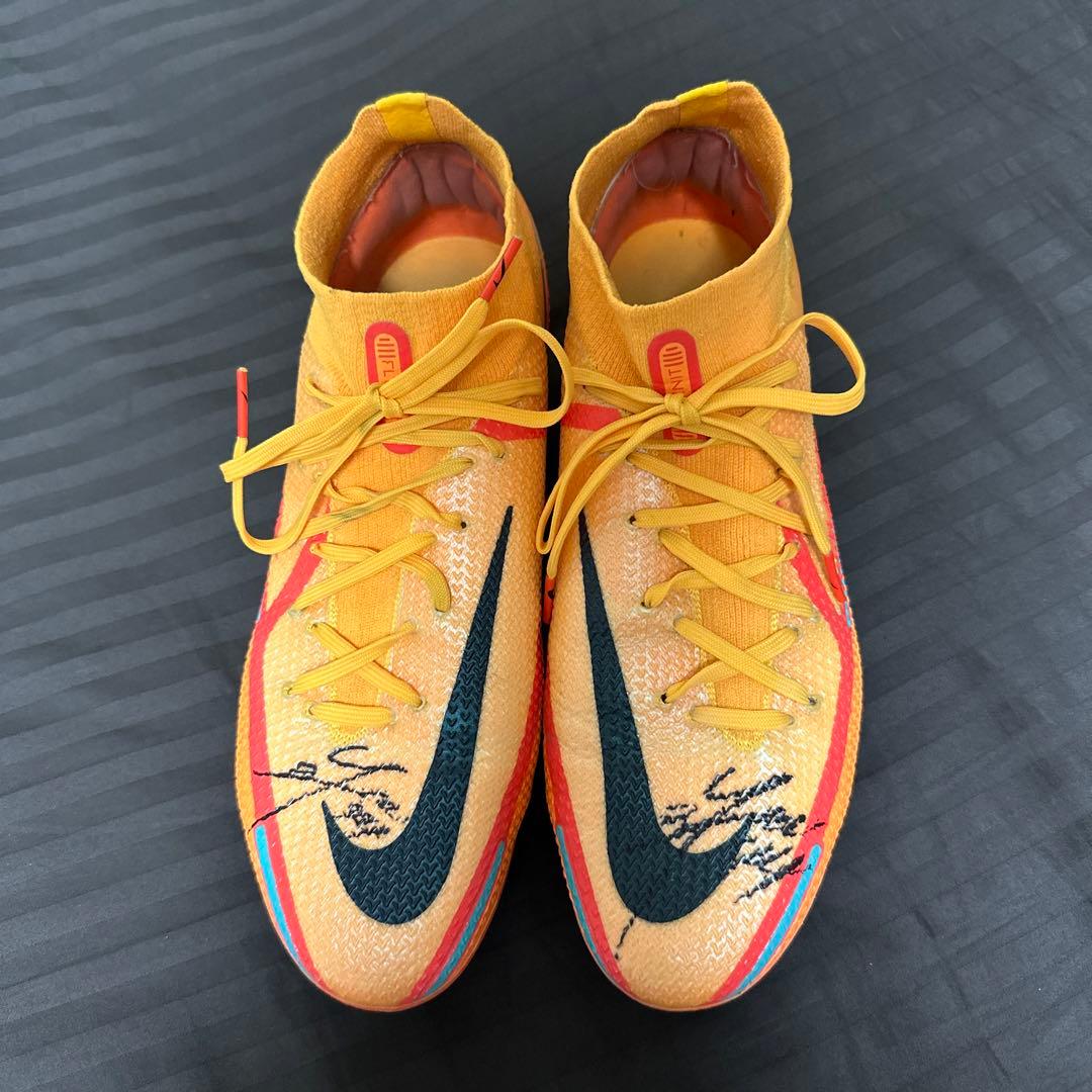 松木玖生　サイン　実使用スパイク　本物　FC東京　青森山田　日本代表　ナイキ