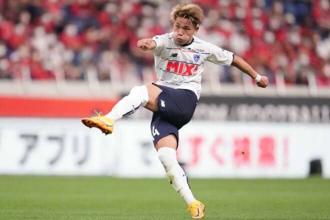 松木玖生　サイン　実使用スパイク　本物　FC東京　青森山田　日本代表　ナイキ