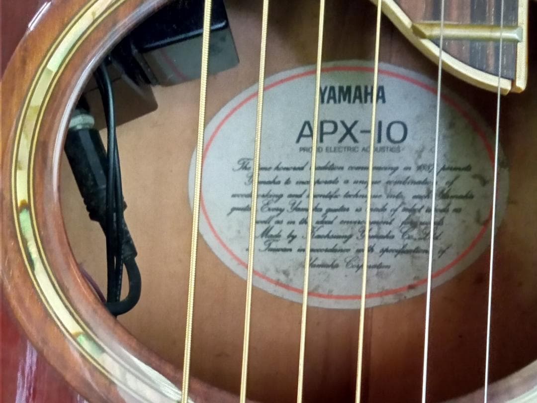 YAMAHA エレアコ APX10