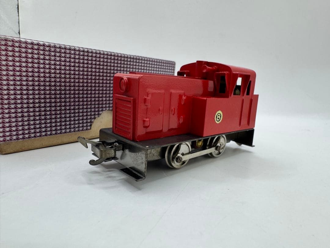 つぼみ堂模型店 HOゲージ DB型ディーゼル機関車 レッド