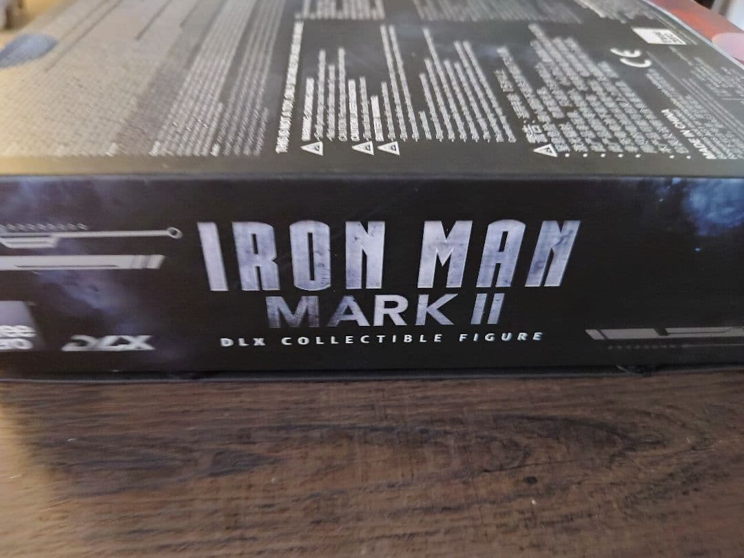 【未開封】Threezero スリーゼロ DLX アイアンマン マーク2