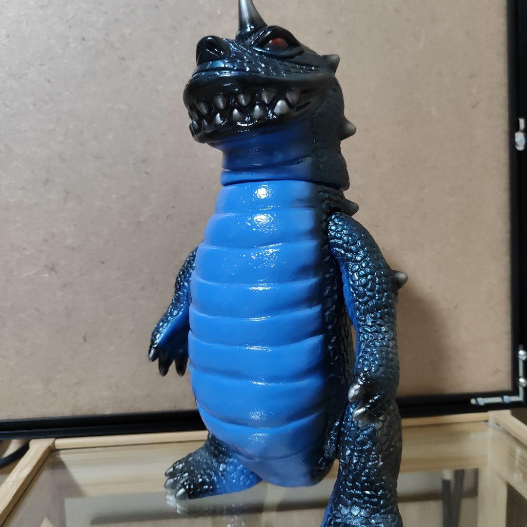 D.B.T.H TOYS 怪獣ニルヴァ　ソフビ