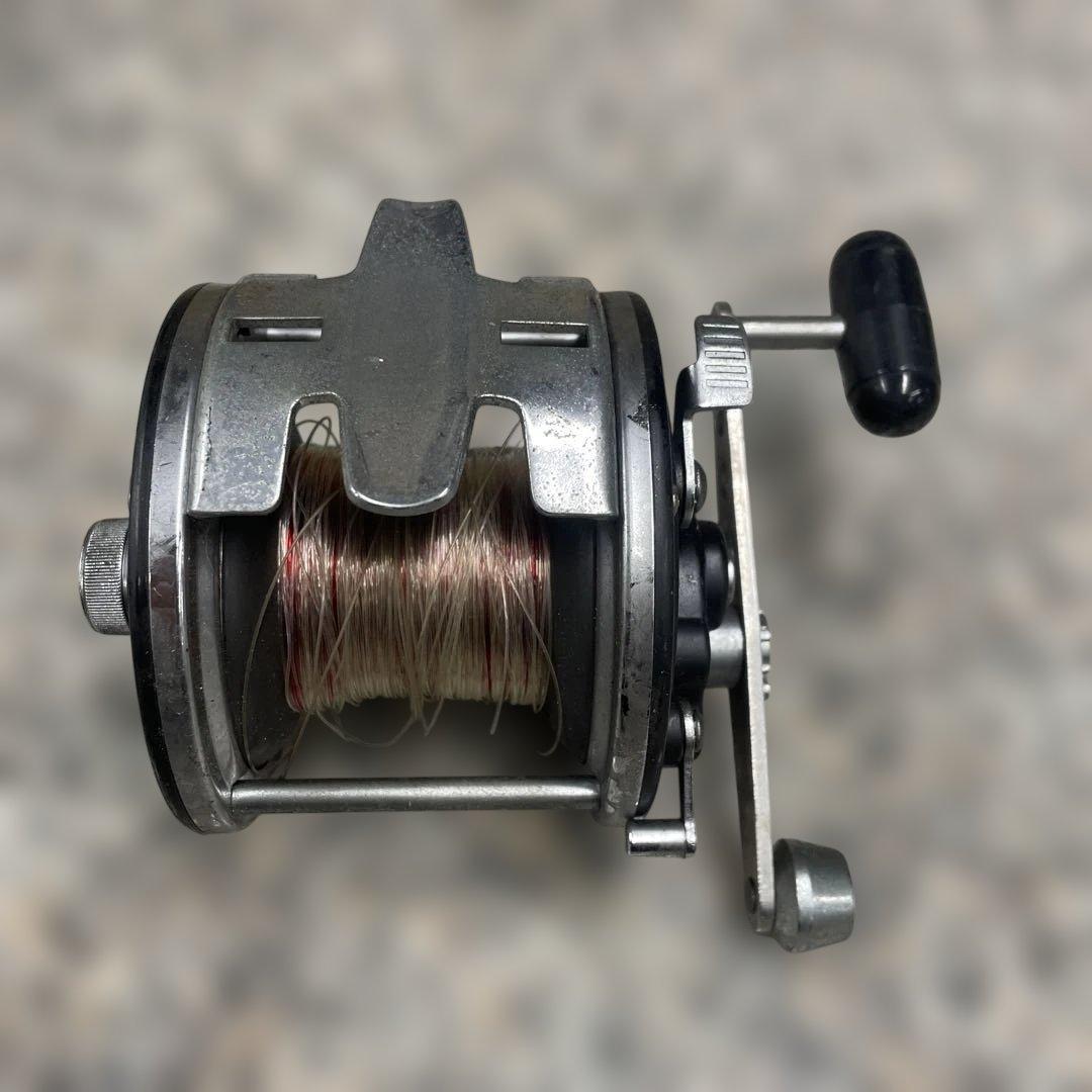 d*9様 ★DAIWA ダイワ Dynamic ST-60 フィッシングリール