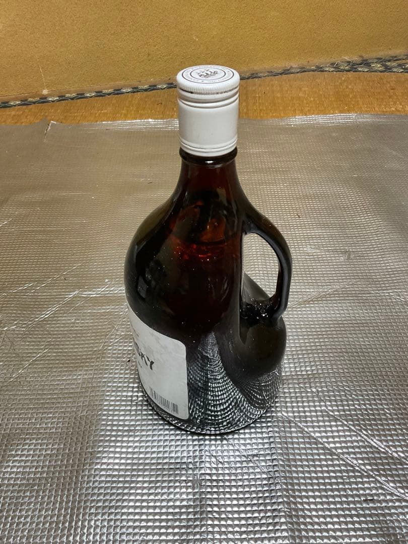 三楽・オーシャン・ウイスキー。ウイスキー二級　1920ml 37度【新品未開封】