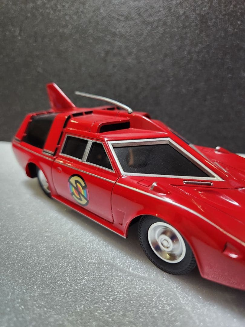 キャプテンスカーレット パトロールカー　イマイ　プラモデル完成品 輝く光沢！￼