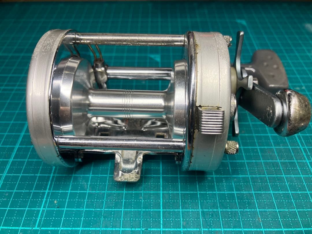 【貴重】AbuGarcia (アブガルシア)ambassadeur7000C3