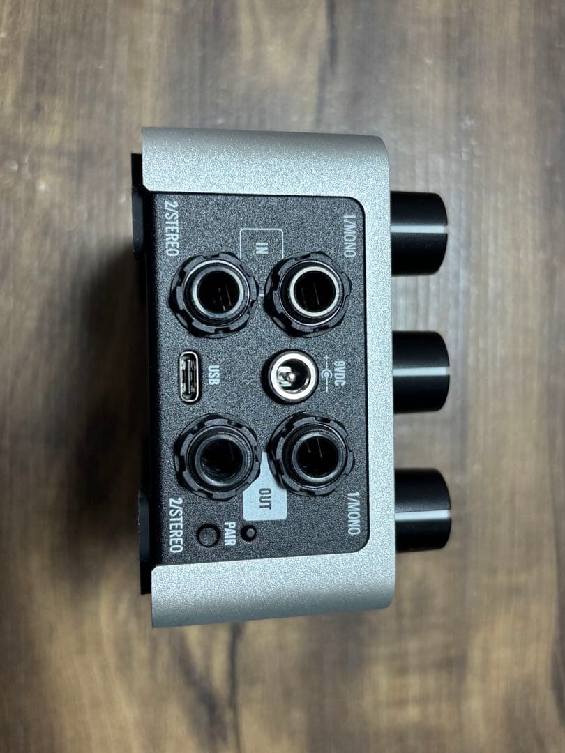 ギター UAFX KNUCKLES