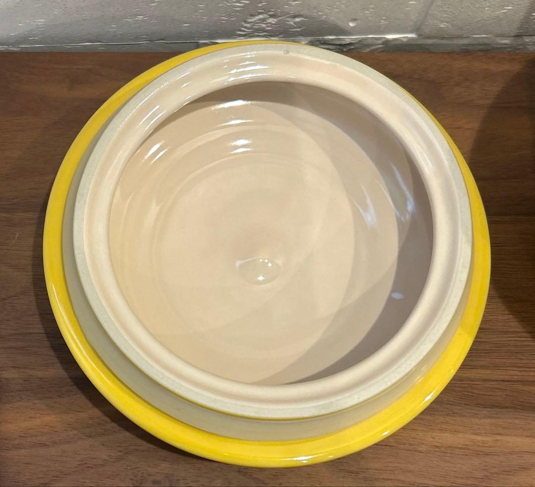 ル・クルーゼ　ペットフードコンテナー スクープ付き、ペットボール S イエロー