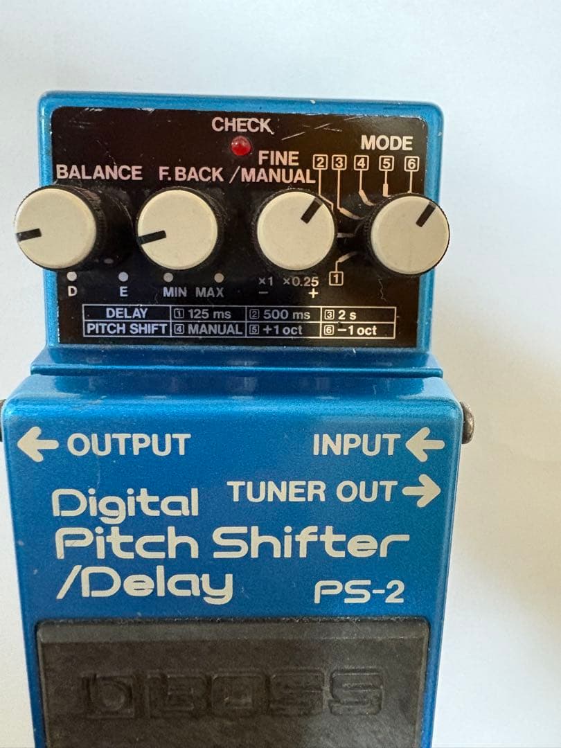 BOSS デジタルピッチシフター/ディレイ PS-2