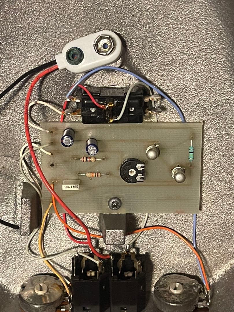 N*n様 【要修理】ROGER MAYER ROCKET FX CLASSIC