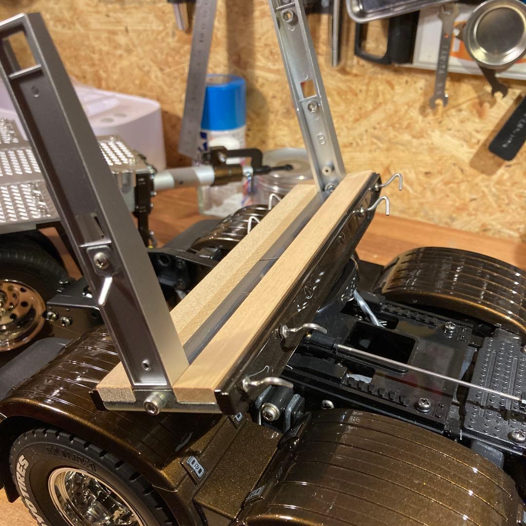 タミヤスカニア8×4  B09マラケシュブラウンウレタン鏡面塗装仕上げ