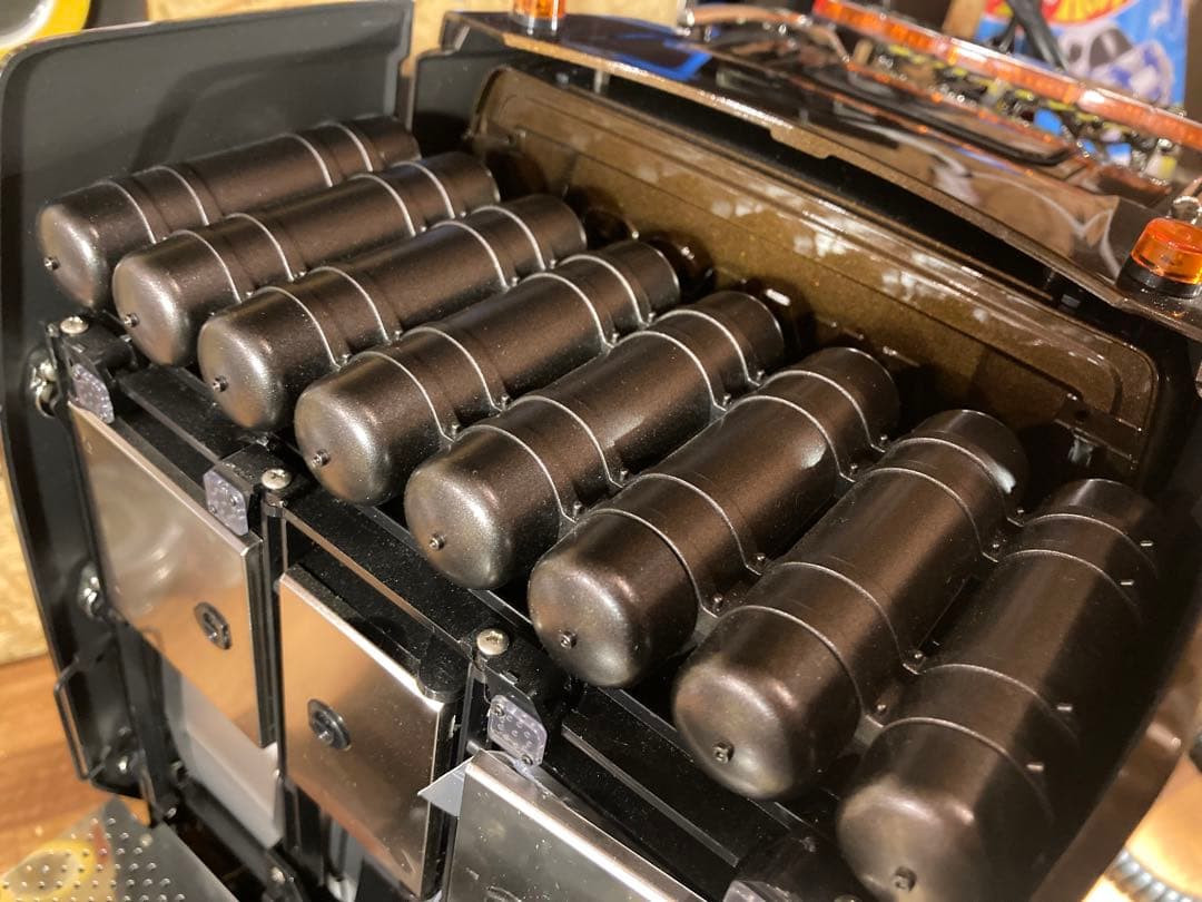 タミヤスカニア8×4  B09マラケシュブラウンウレタン鏡面塗装仕上げ