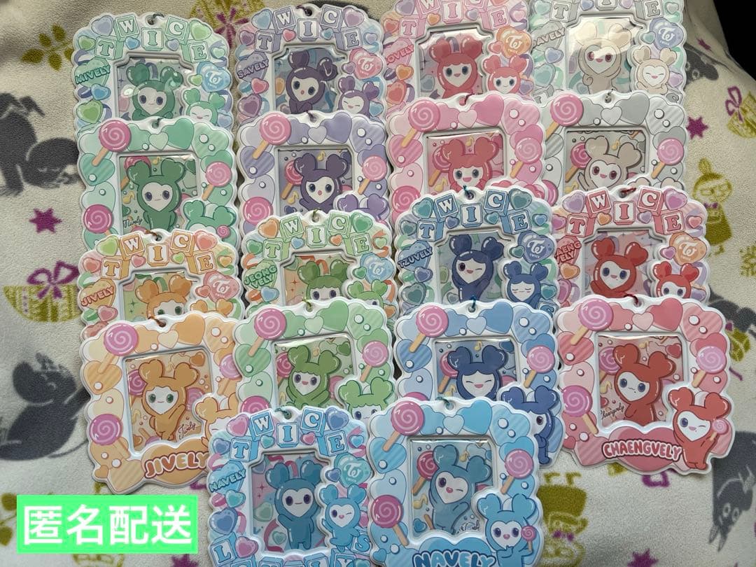 TWICE LOVELYS カードホルダー18種コンプリート