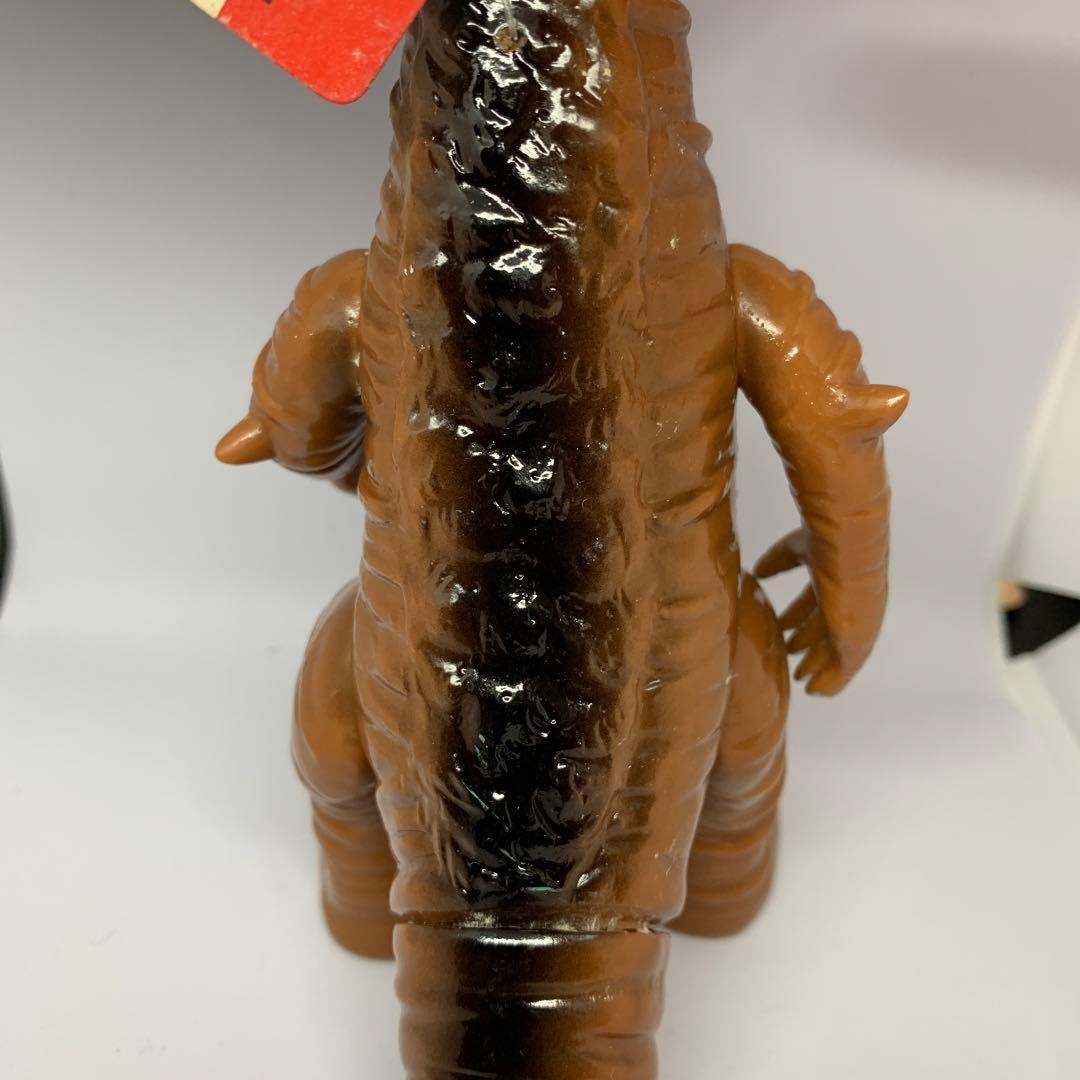 ウルタラマンゴモラ