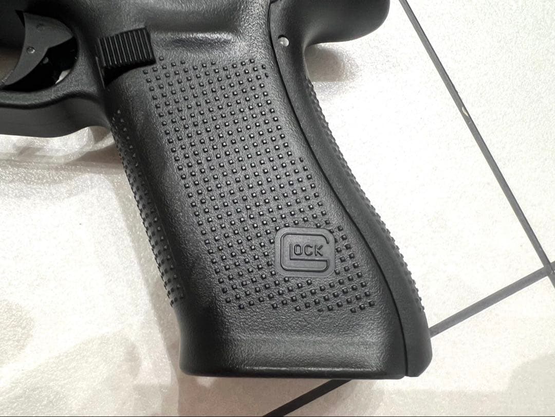 東京マルイGLOCK17 Gen5 MOS ガスブロ　フル装備&おまけ付き‼︎