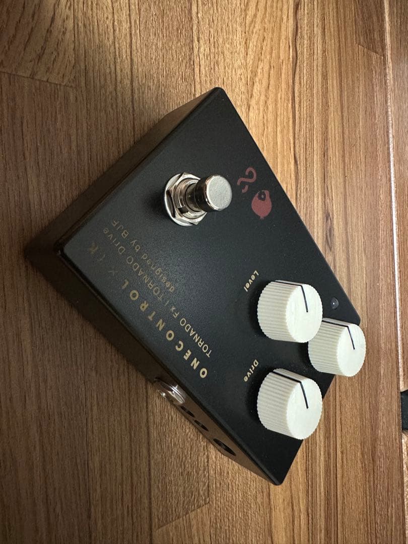 ギター ONE CONTROL TORNADO Drive Brass