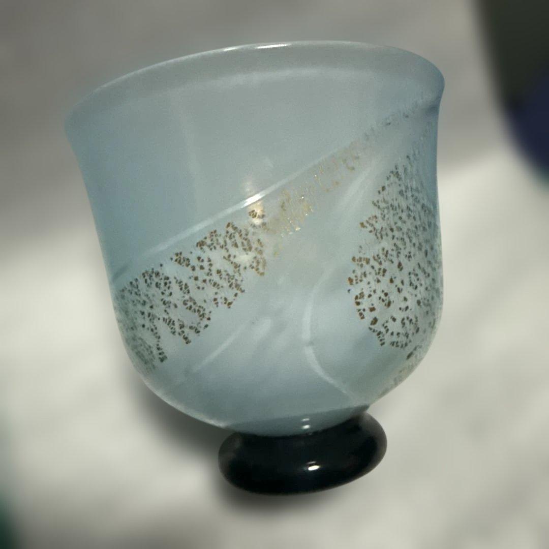 「ガラスのぐい呑み」宙吹ガラス作家　川原有造