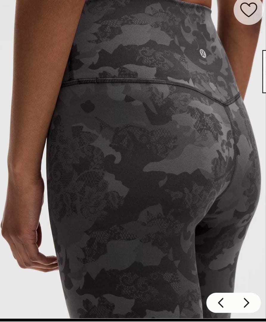 ルルレモン　ブラックカモフラージュ ヨガパンツ　サイズ4