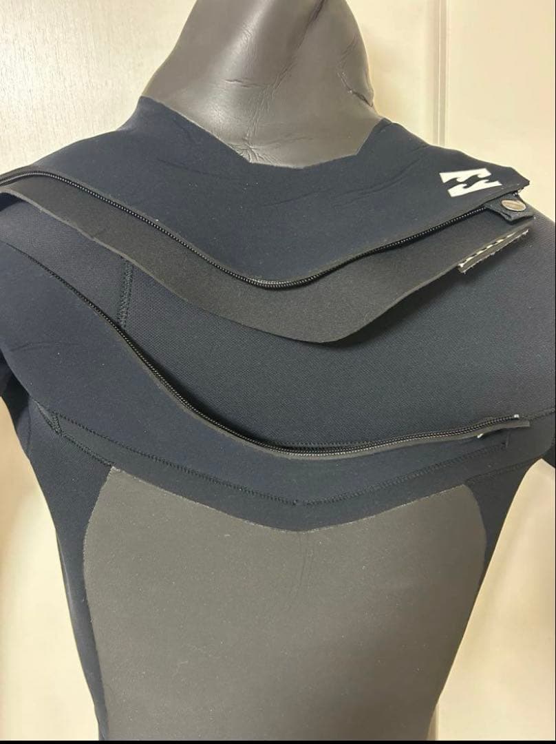 BILLABONG 頂　Lサイズ　5m3m セミドライ　チェストジップ