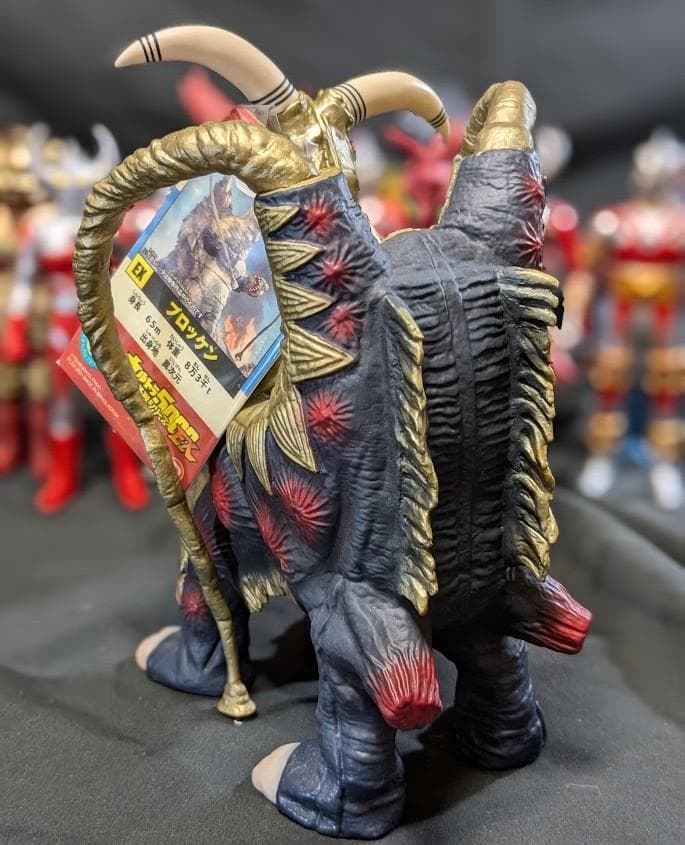 ウルトラマンＡ＆登場超獣・異次元人（バンダイ）ソフビ18体セット＋１