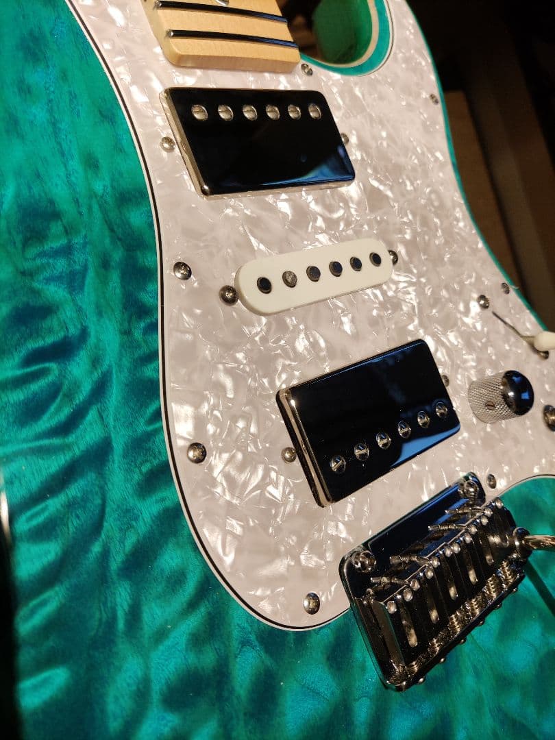 ry guitar ストラトシェイプHSH