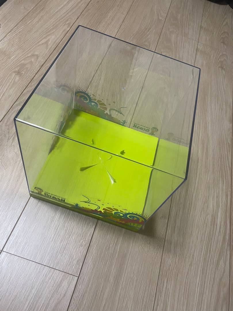 サッカーボール5号球　マッチデー　公式球 ブラズーカ　adidas