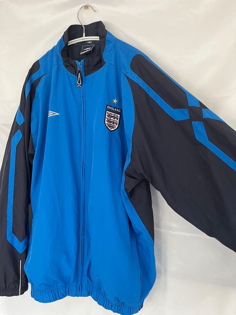 希少　アンブロ　イングランド代表　ナイロンジャージXL セットアップ上下セット