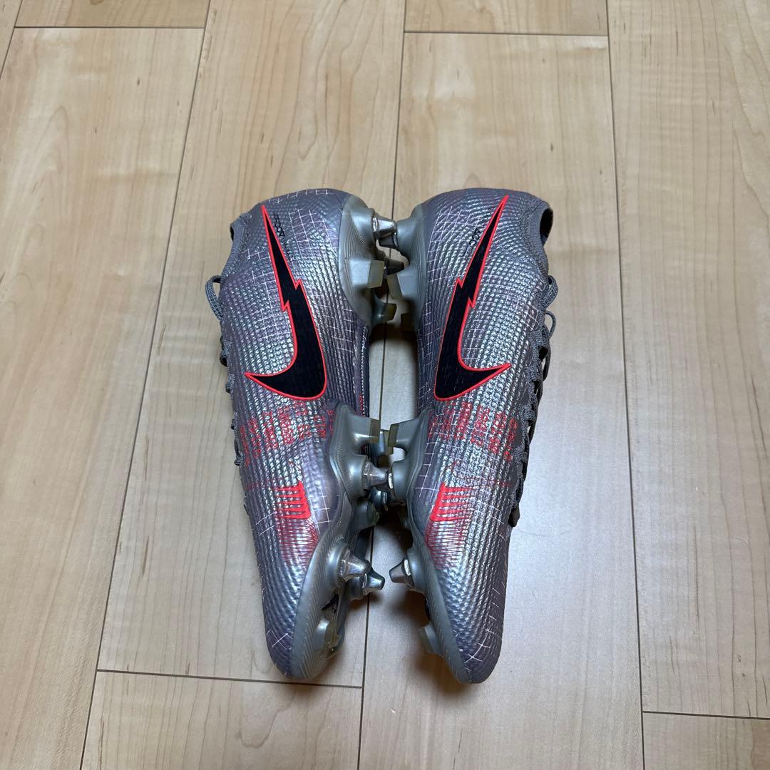 サッカースパイク　マーキュリアル　27.5 SG トップモデル