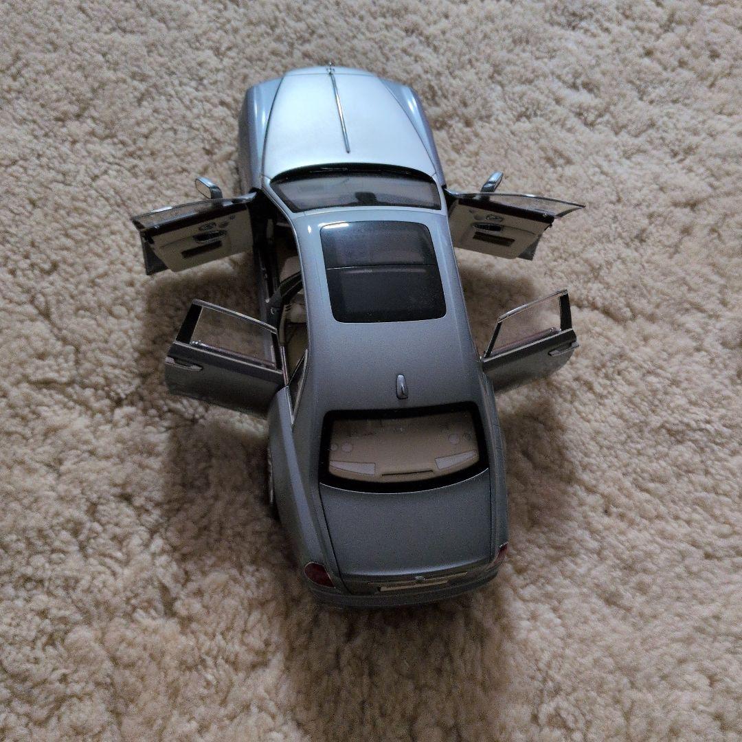 【値下げ】Rolls-Royce Phantom シルバー ミニカー