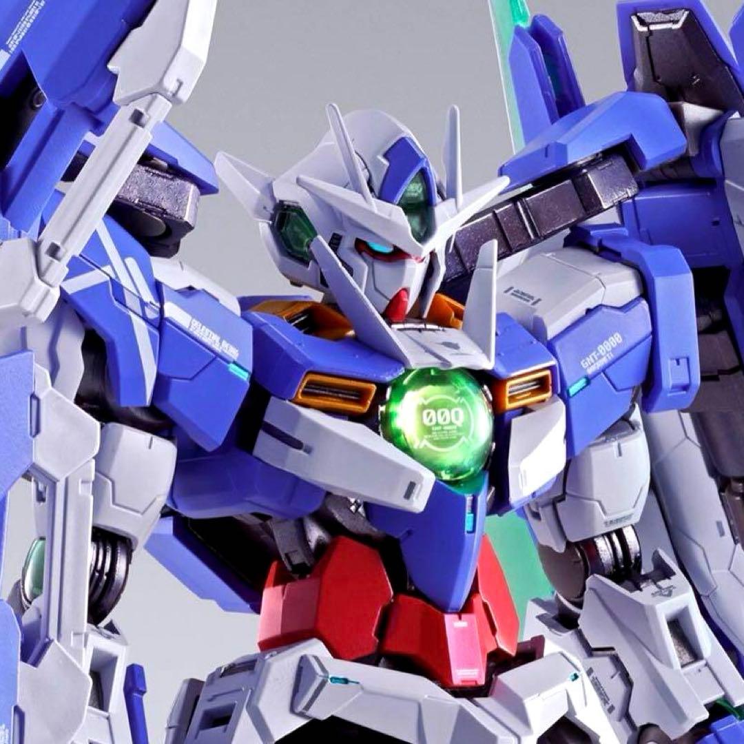 メタルビルド　ダブルオークアンタ フルセイバー