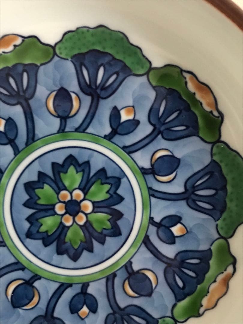 【新品】　希少品【新品・源右衛門】有田焼　染錦絵　飾り皿　深皿　木箱付き