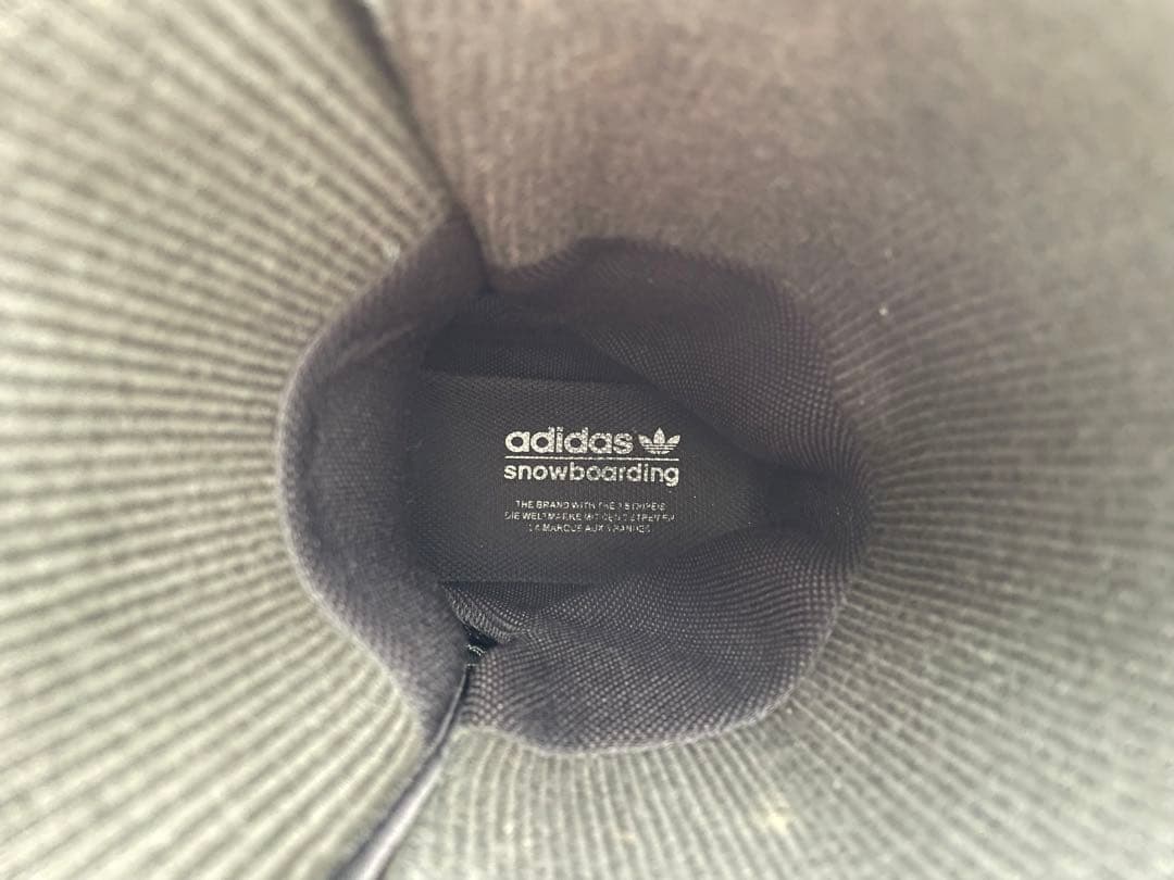 adidas アディダス　スノーボードブーツ　23.5