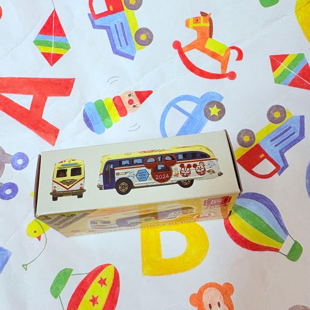 ディズニー　トミカ　辰年 2024 未開封