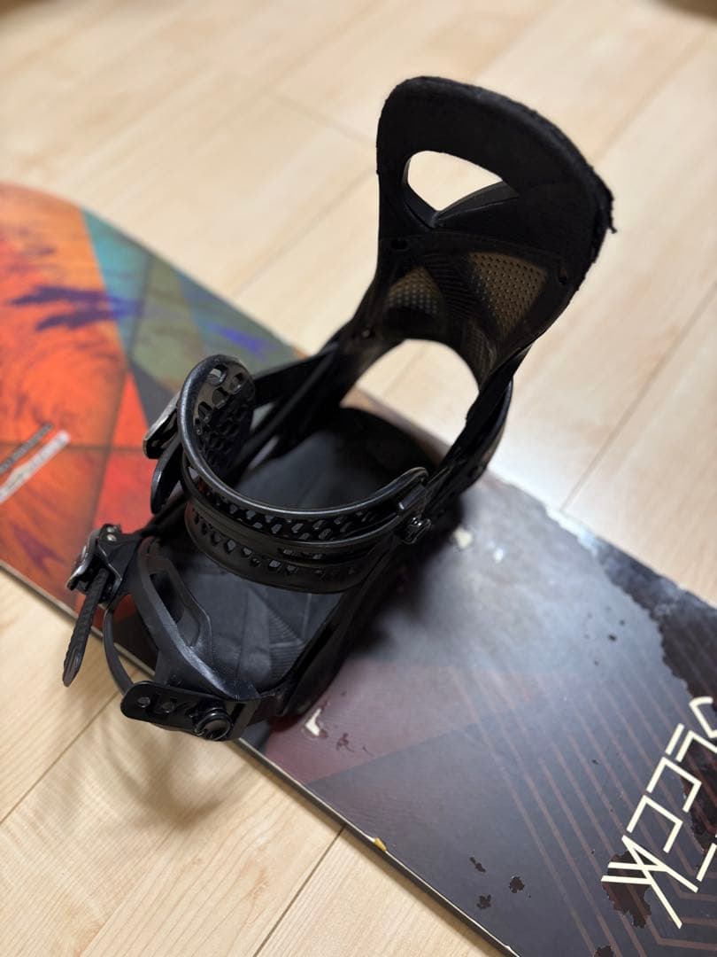 お値下①スノーボードセット　ヨネックス【スリーク142cm】バートン【レクサＭ】