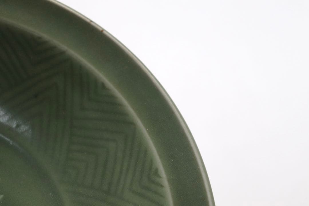 ※中国　龍泉窯　魚紋大皿　青磁　送料込み0814