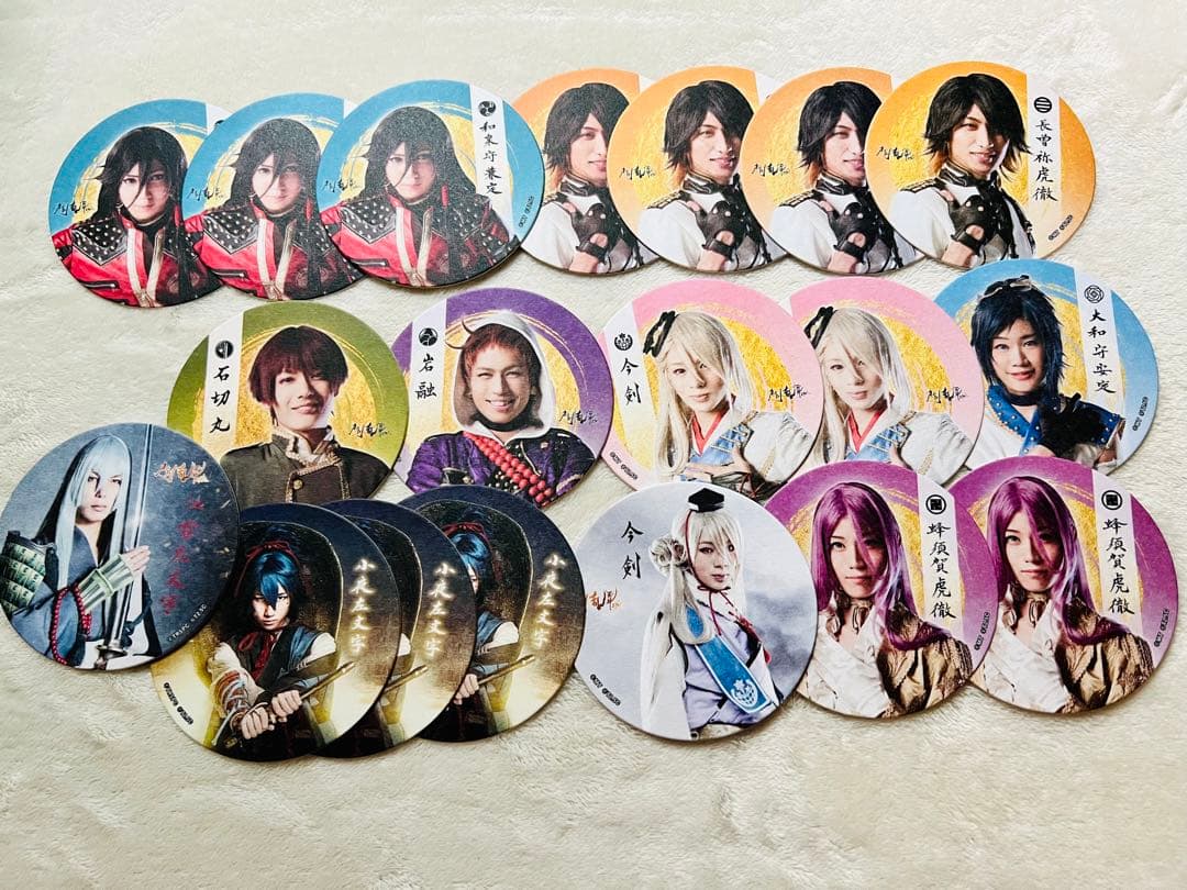 刀剣乱舞2.5次元Cafe コースター 缶バッジ  ICステッカー キーチェーン