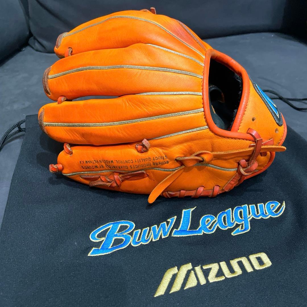 ミズノ BuwLeague 軟式用 仁志モデル 二塁手用 右投用　グラブ袋付き