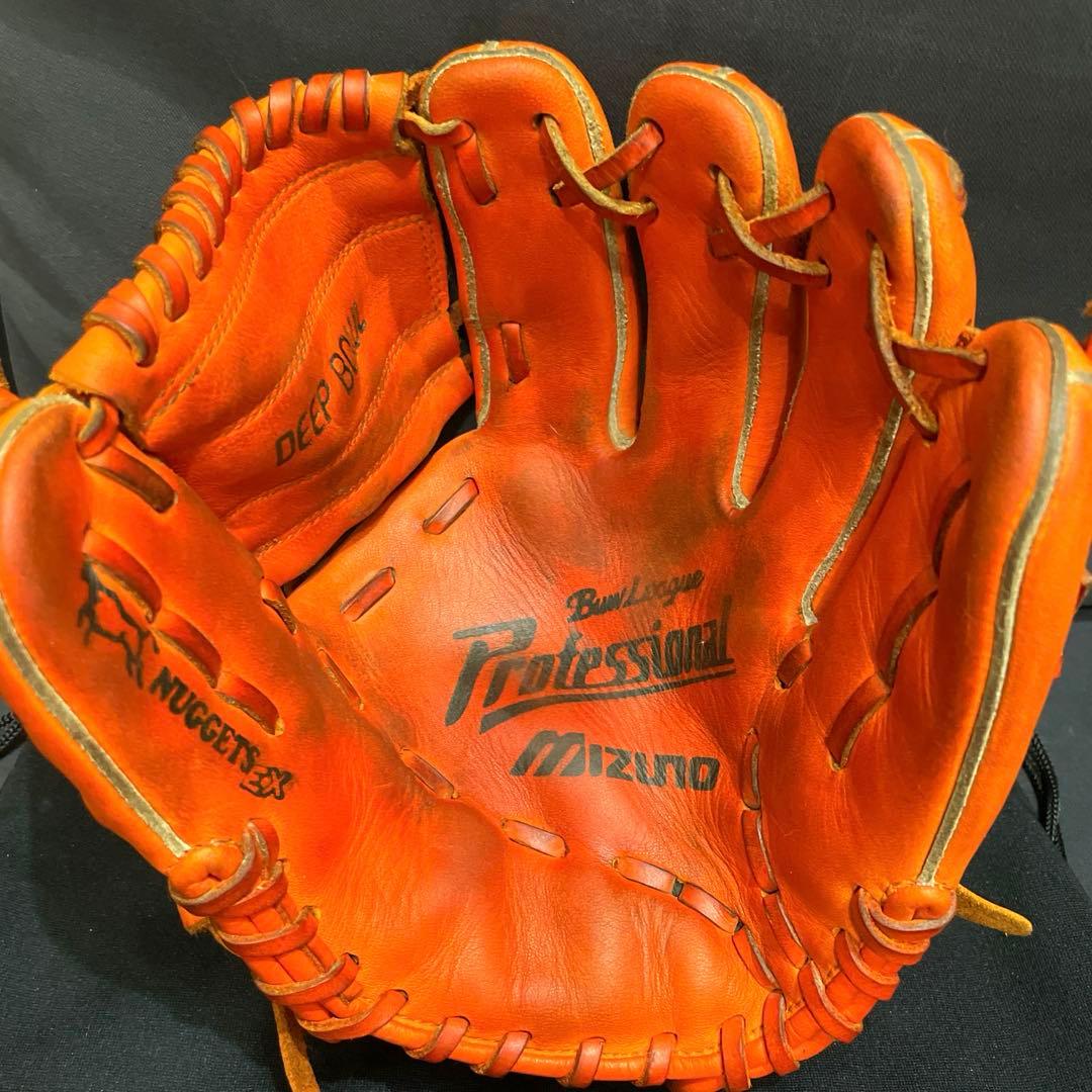 ミズノ BuwLeague 軟式用 仁志モデル 二塁手用 右投用　グラブ袋付き