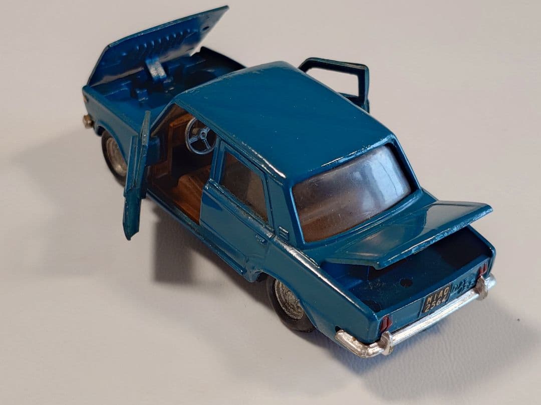 ミニカー MERCURY FIAT - 125 BERLINE