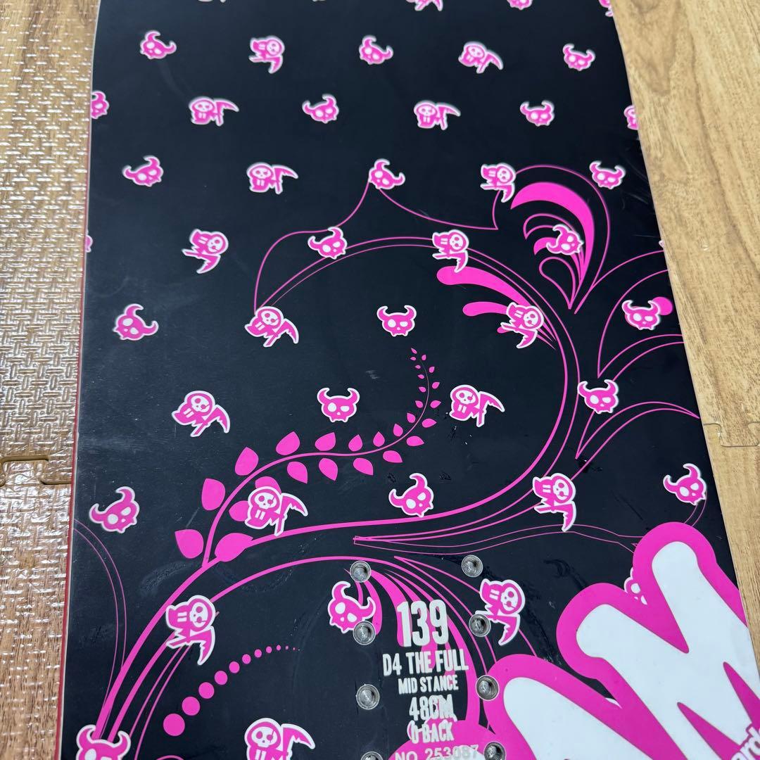 NOVEMBER D4 スノーボード 139cm Wax済み　カワイイ