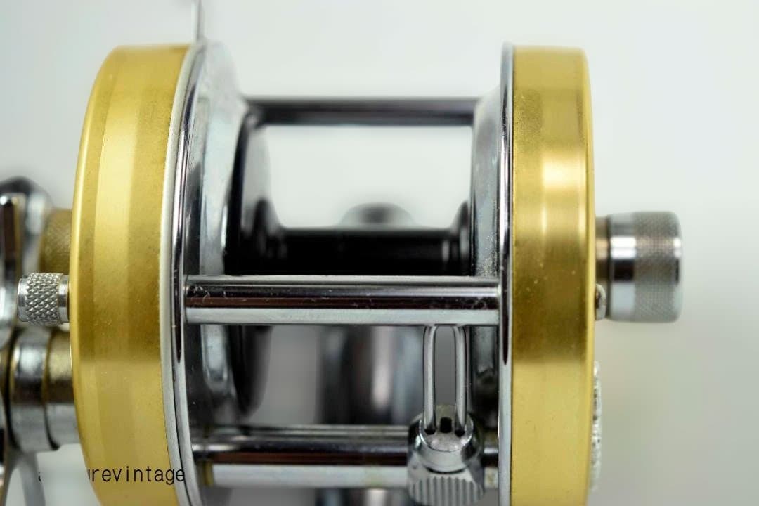 ABU AMBASSADUER vintage 5500G　6614-298