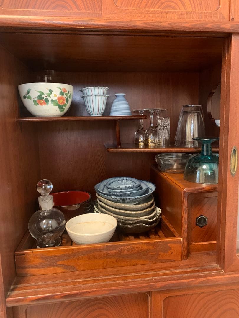 和風木製　茶箪笥　キャビネット 大きめ