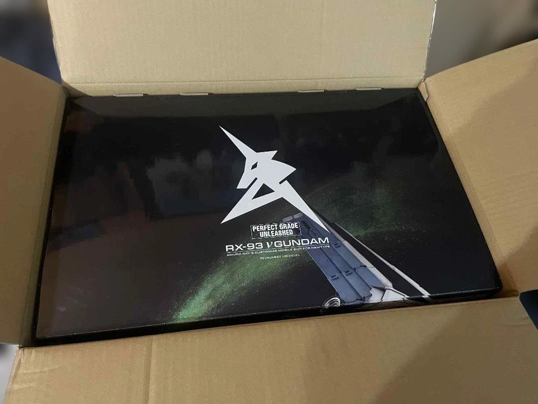 PG UNLEASHED 1/60 νガンダム+LEDユニット　【新品、開封】