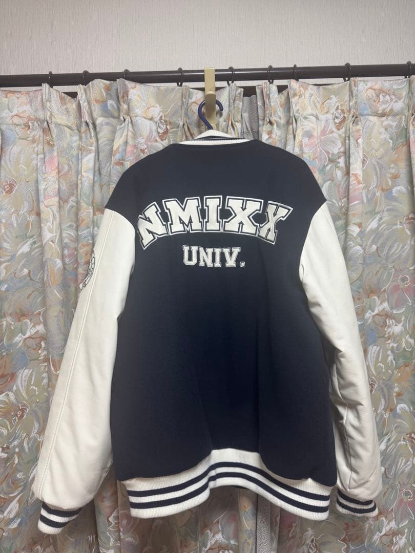 NMIXX スタジャン Lサイズ