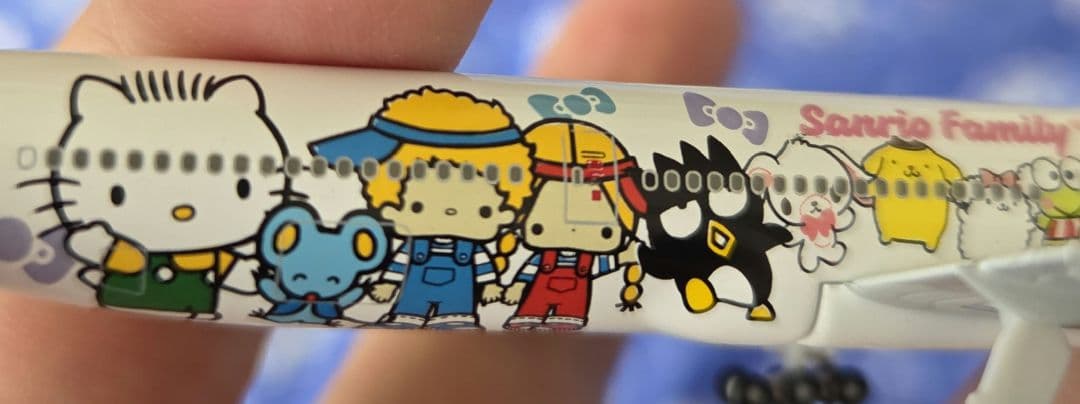 EVA AIR エバー航空 777-300ER ハローキティ Ph 1:500