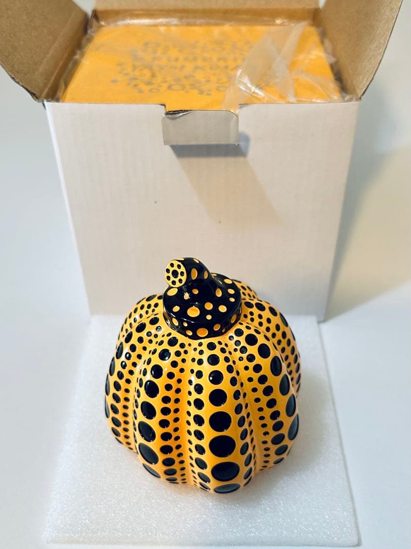 836【草間彌生公式／正規品】￥38,500／オブジェかぼちゃ／現行品番