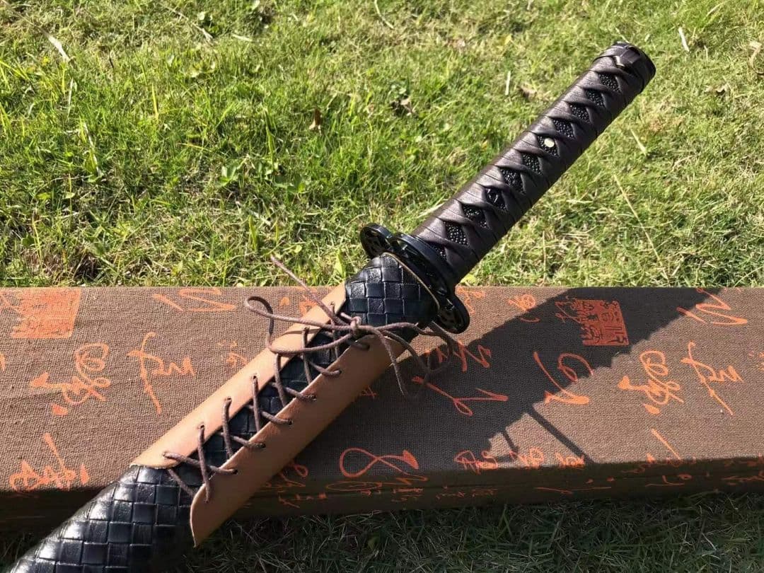 武具　刀装具　日本刀　模造刀   居合刀 【狂徒】