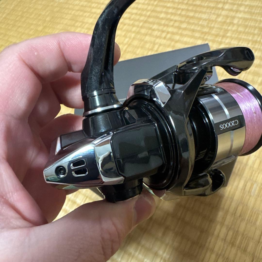 23 ヴァンキッシュ　C2000S 替えスプール付き